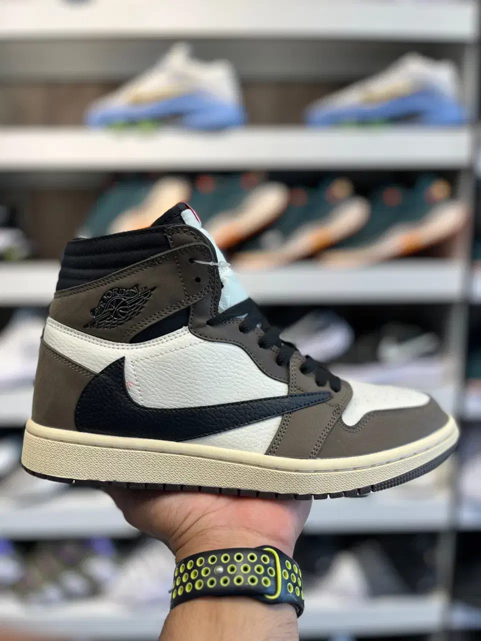 کتونی نایک تراویس اسکات جردن ۱ ساقدار|کیف، کفش، کمربند|تهران, تهرانسر غربی|دیوار