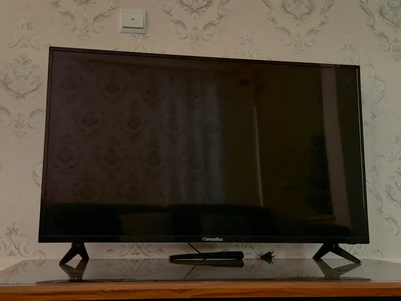 تلویزیون هیمالیا 43 اینچ|تلویزیون و پروژکتور|یزد, |دیوار