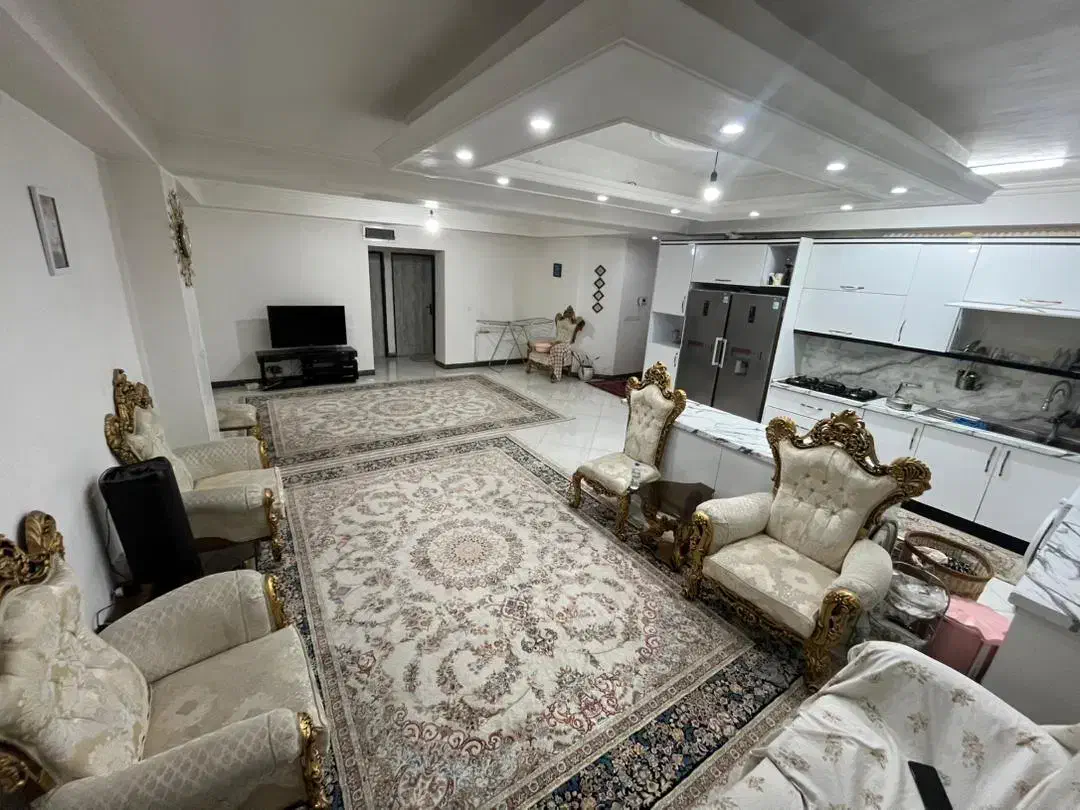 واحد ۹۳ متری شهرک صادقیه منطقه 18|فروش آپارتمان|تهران, شهرک صادقیه|دیوار