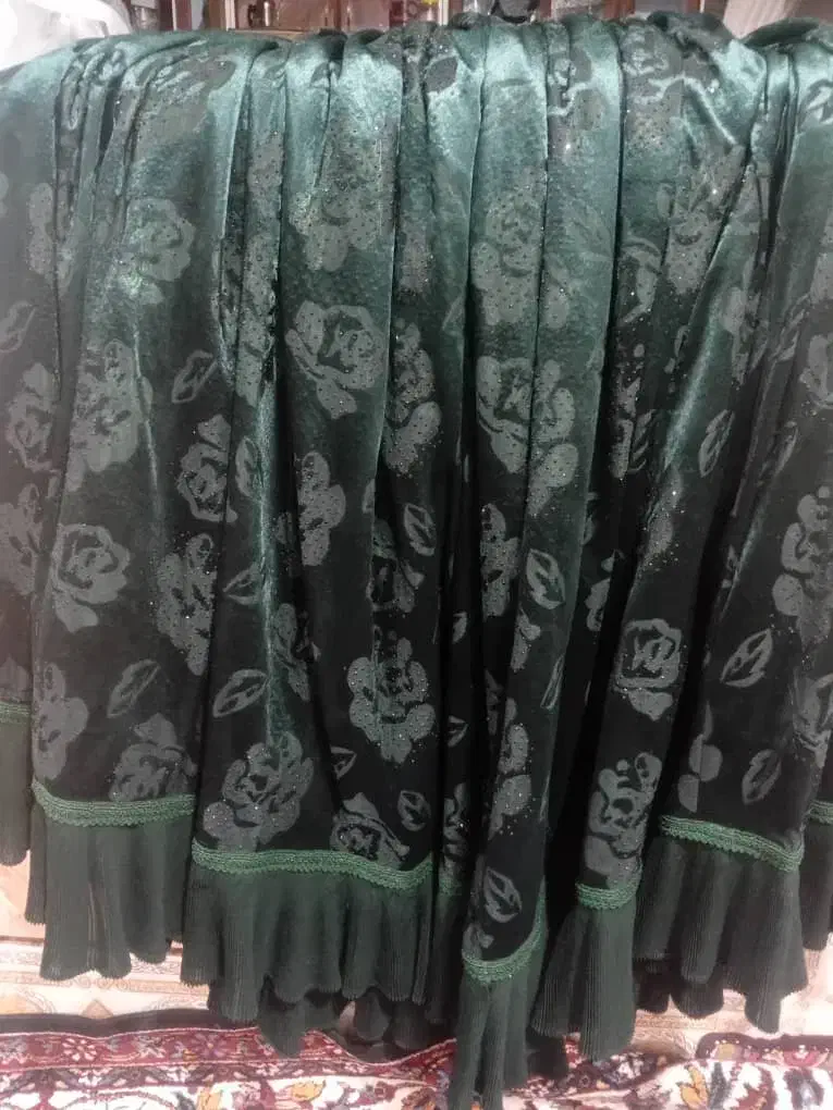 لباس محلی و چادر|لباس|یاسوج, |دیوار