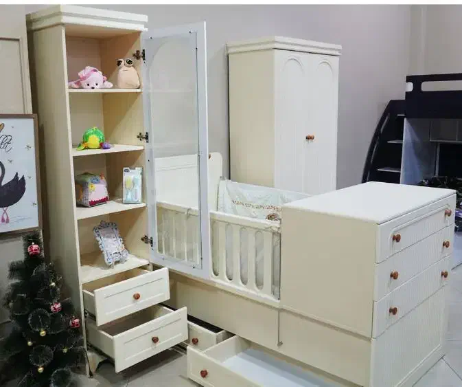 سرویس زیبای فلورانس|تخت و صندلی بچه|قم, شاه ابراهیم|دیوار