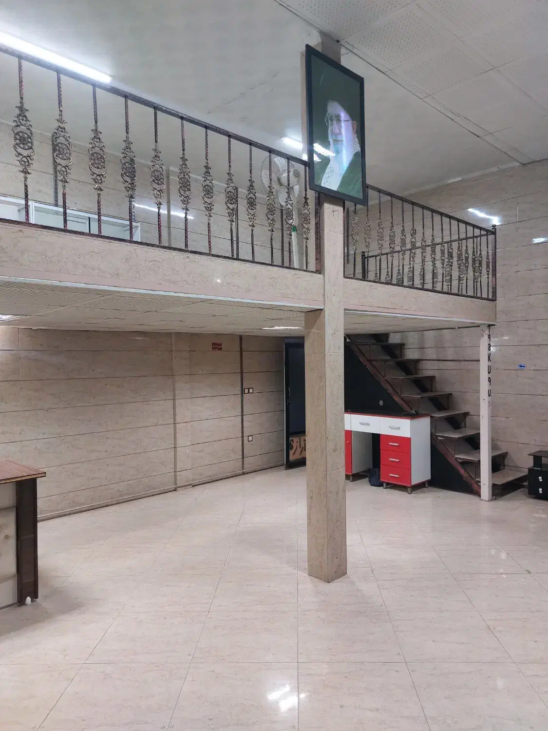 اجاره مغازه نبش کوچه|اجارهٔ مغازه و غرفه|سلماس, |دیوار