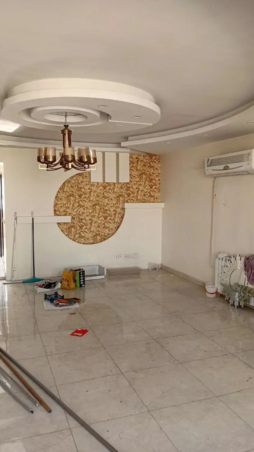 جمالزاده شمالی‌‌/‌‌‌۱۱۵متر۲خوابه/طبقه آخر