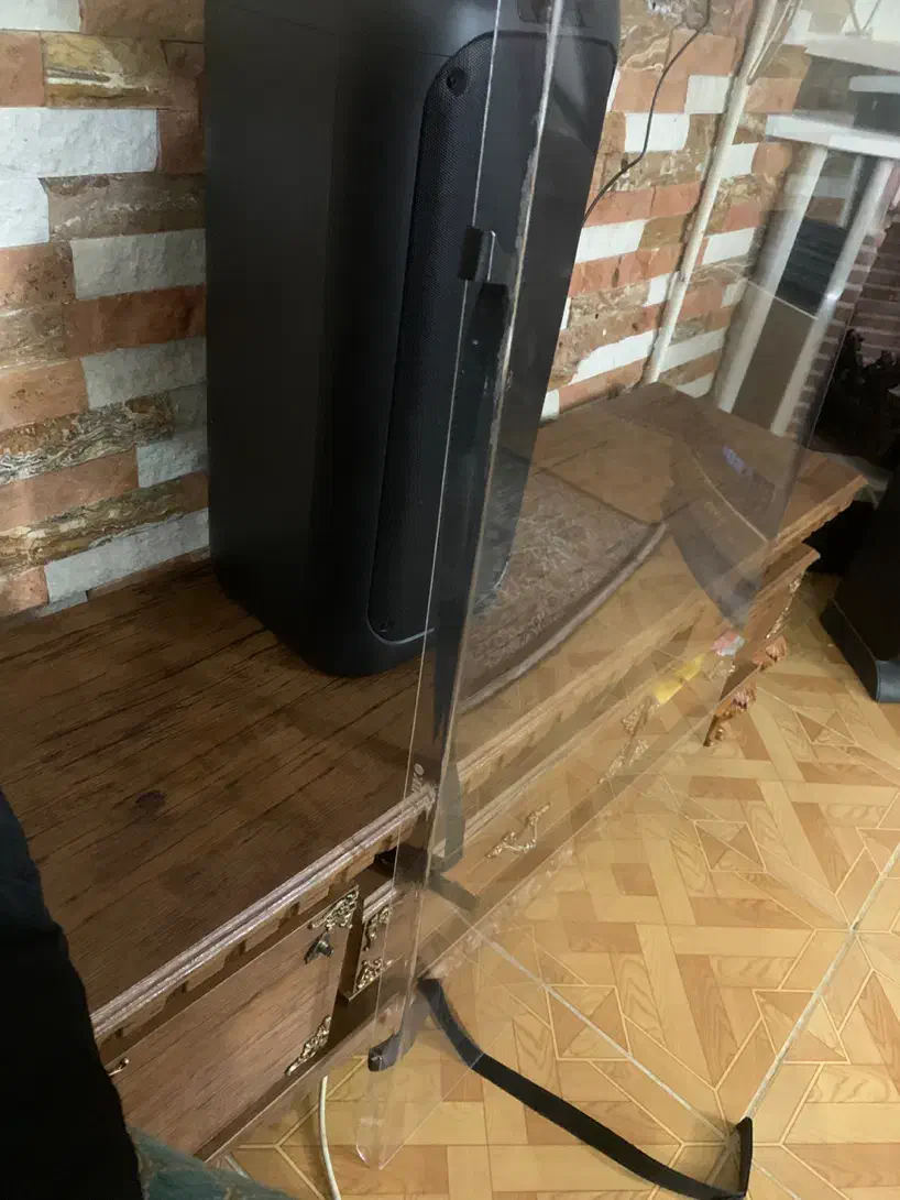 گلس یا محافط تلویزیون|تلویزیون و پروژکتور|قزوین, |دیوار