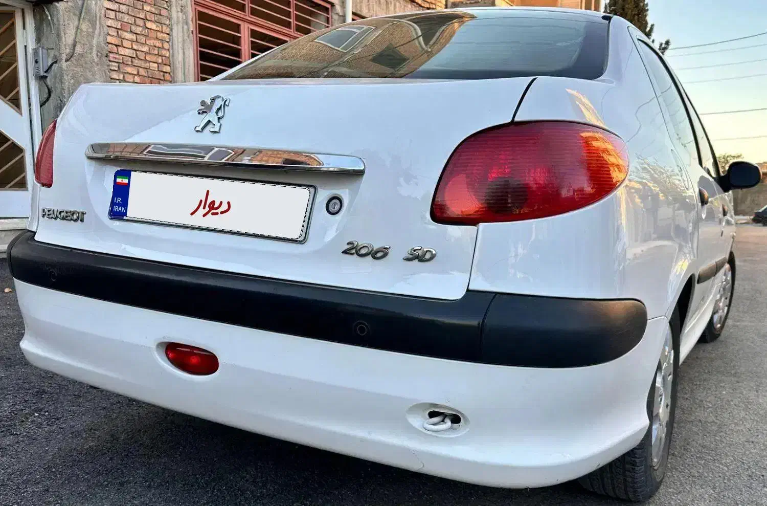 پژو ۲۰۶ اس دی مدل ۹۶|خودرو سواری و وانت|ایوان, |دیوار