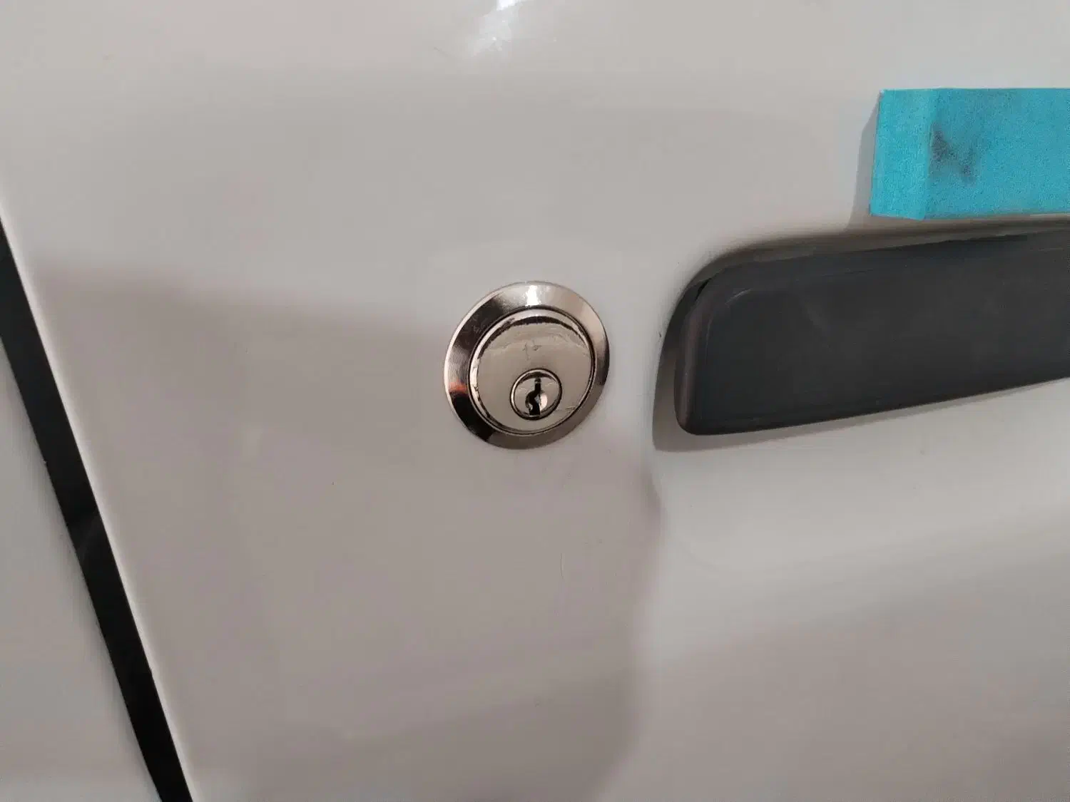 کلید سازی ضدسرقت کردن خودرو|خدمات پیشه و مهارت|همدان, |دیوار