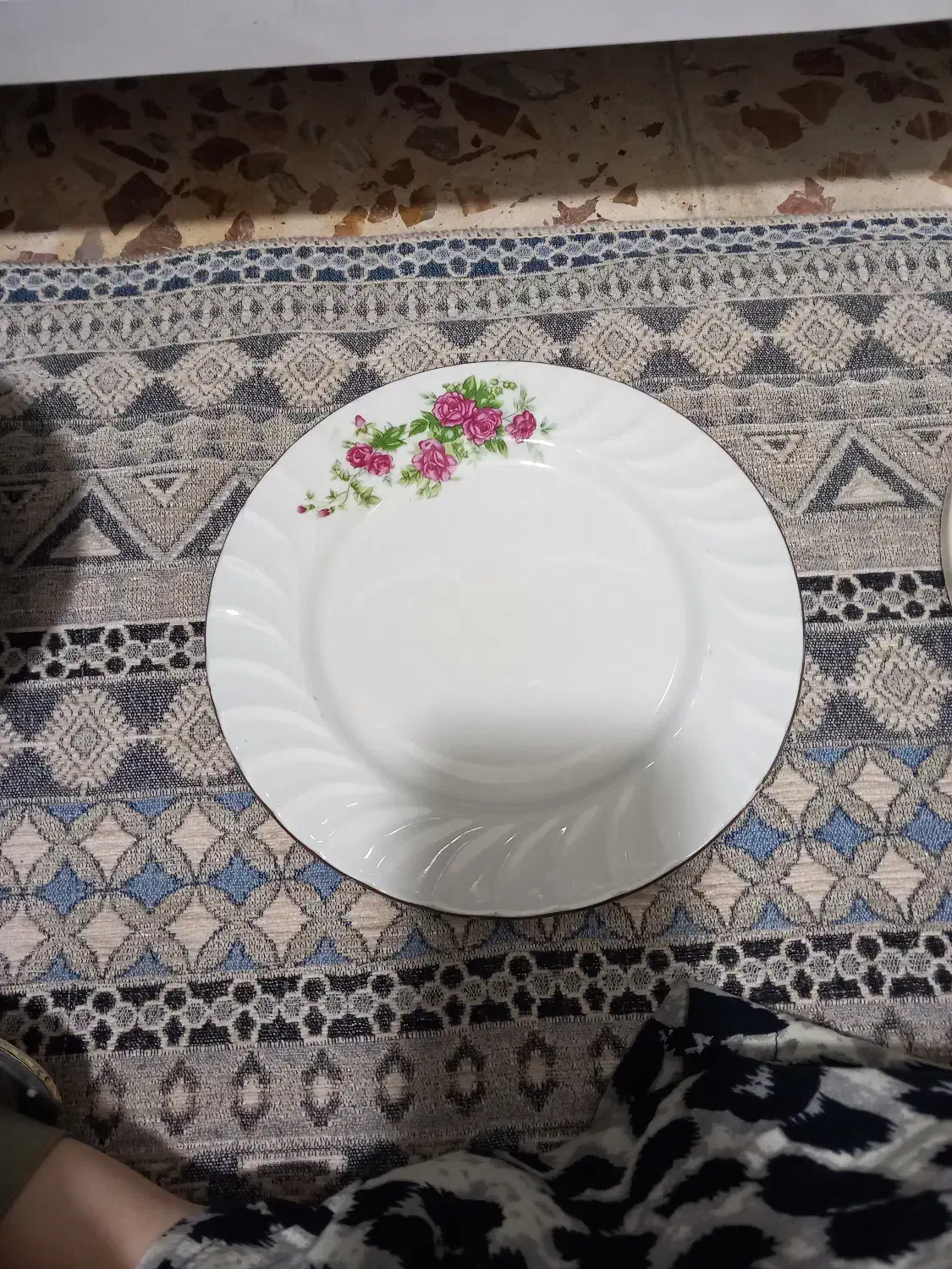 تعدادی پلوخوری|ظروف سرو و پذیرایی|کرمانشاه, |دیوار