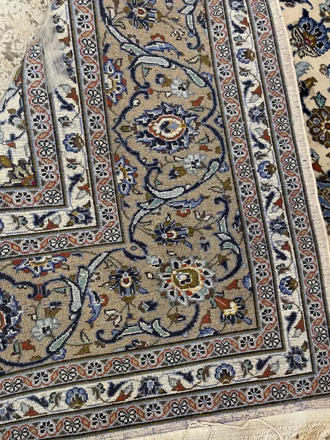 فرش دست بافت .فوری به علت مهاجرت|فرش|تهران, مخصوص|دیوار