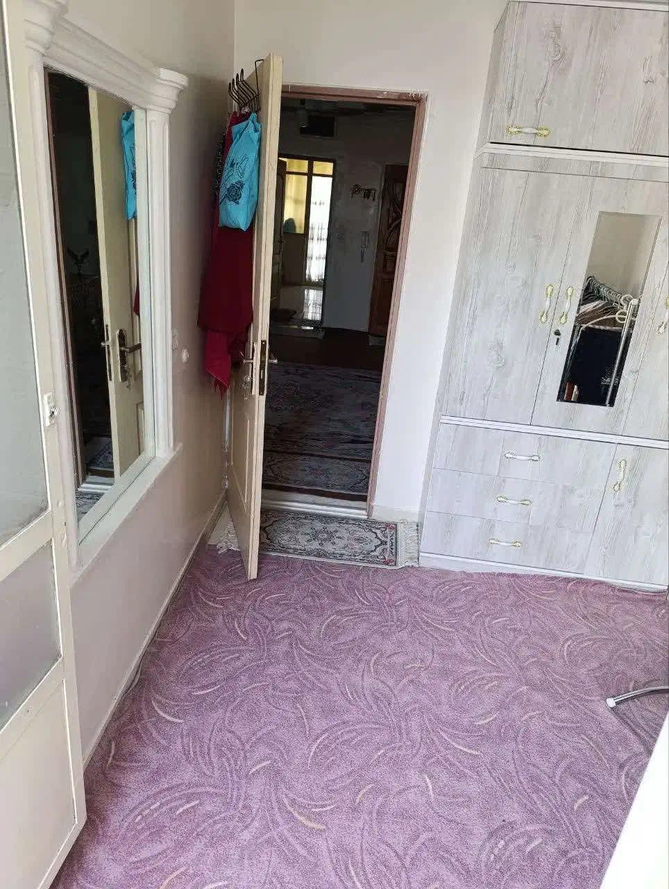 آپارتمان ۱۰۰ متری دو خواب|اجارهٔ آپارتمان|بهارستان, |دیوار