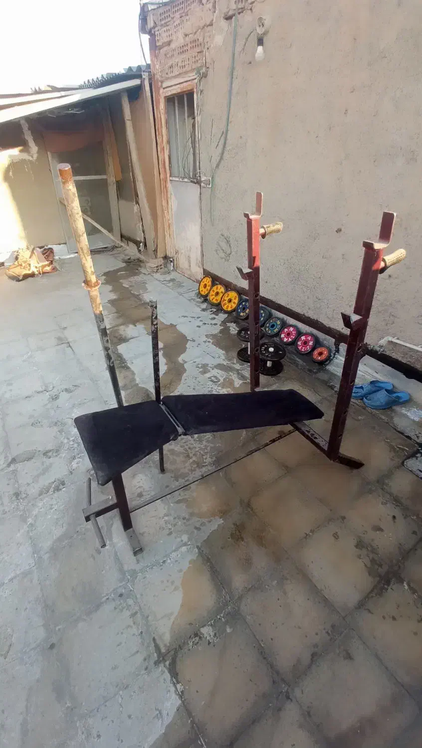 میز پرس سینه به همراه وزنه|تجهیزات ورزشی|نسیم‌شهر, |دیوار