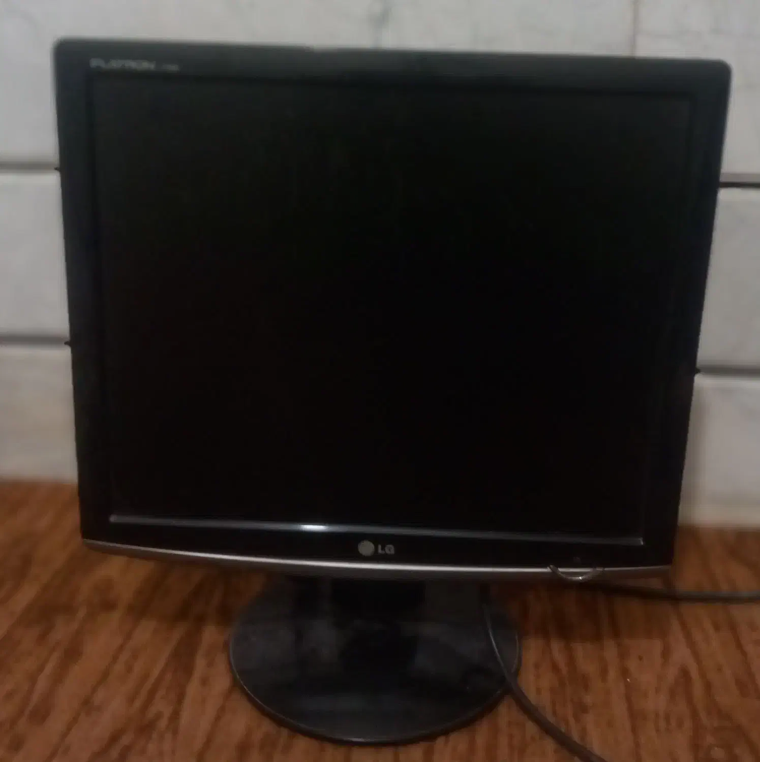 مانیتور|قطعات و لوازم جانبی رایانه|الیگودرز, |دیوار