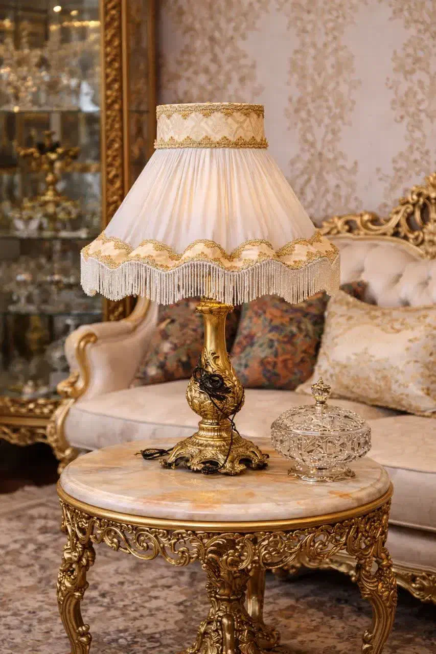 دو عدد آباژور پایه برنز بزرگ قدیمی وعتیقه|کلکسیون اشیاء عتیقه|خرم‌آباد, |دیوار