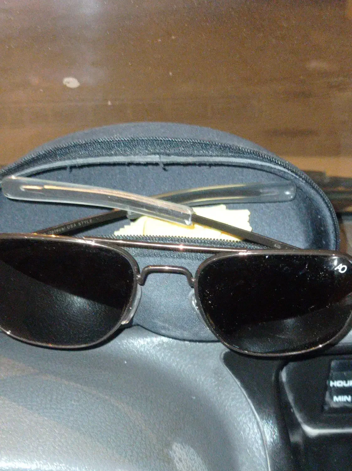 عینک دودی درحد نو پلیسی|زیورآلات و اکسسوری|زرند, |دیوار