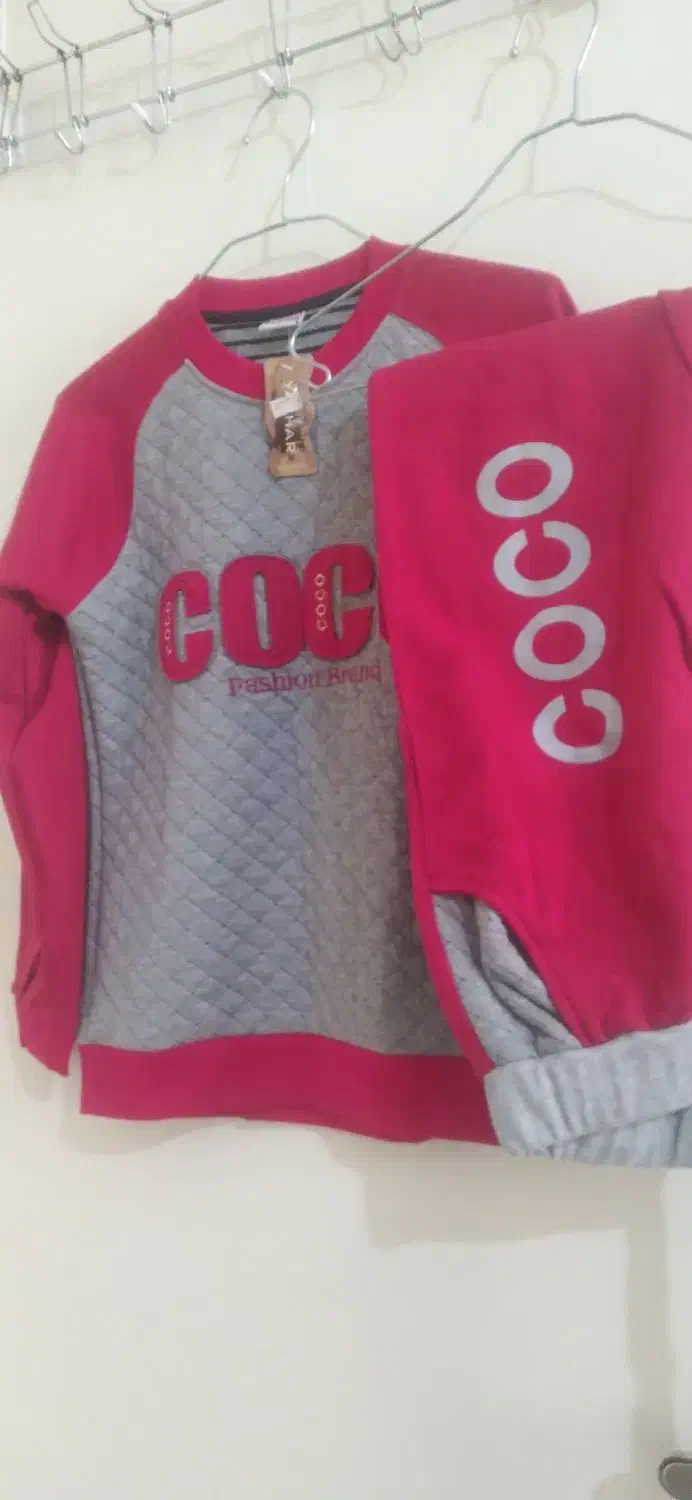 لباس بچه گانه|کفش و لباس بچه|اندیشه, اندیشه فاز ۱|دیوار