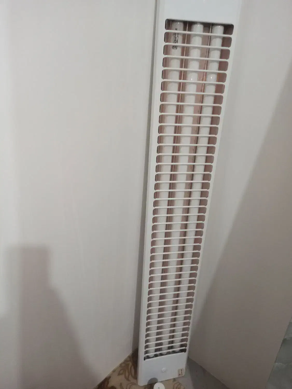 چراغ مهتابی زد زردای بچه|لامپ و چراغ|کرمانشاه, |دیوار