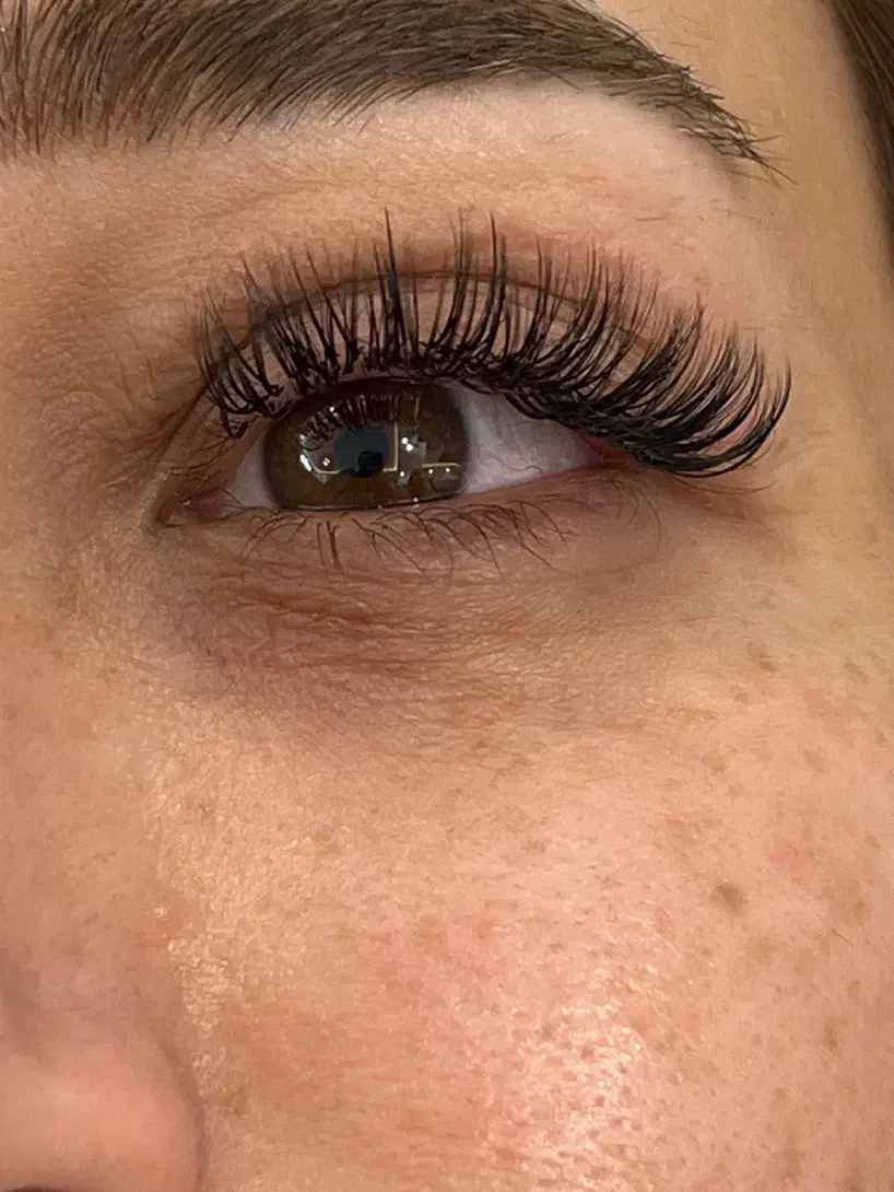 اکستنشن مژه تخصصی|خدمات آرایشگری و زیبایی|مشهد, دانشجو|دیوار