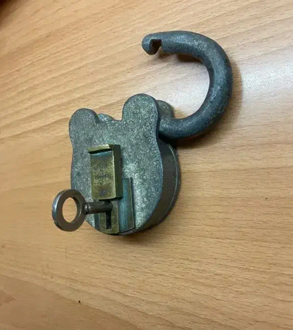 قفل عتیقه|ابزارآلات|تهران, پرستار|دیوار