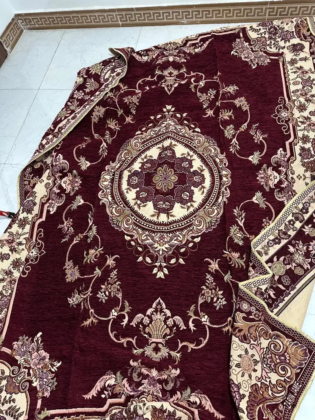 روفرشی|روفرشی|سمنان, |دیوار