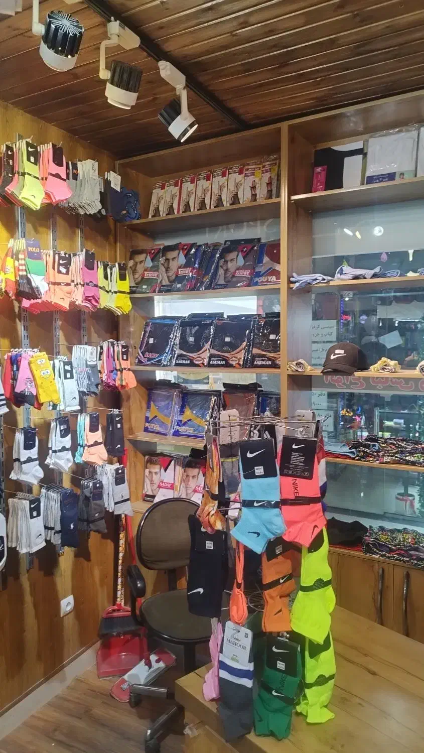 دکور و ویترین مغازه|فروشگاه و مغازه|پردیس, فاز ۲|دیوار