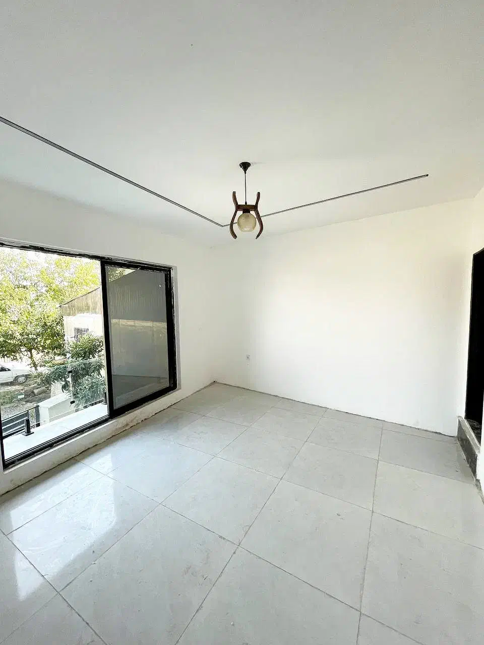 ویلا نوساز بامجوز و سند فروش فوری مالک پول لازم|فروش خانه و ویلا|آمل, |دیوار