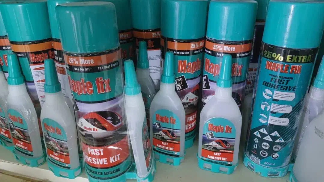 چسب یک دو سه|مصالح و تجهیزات ساختمان|بروجرد, |دیوار