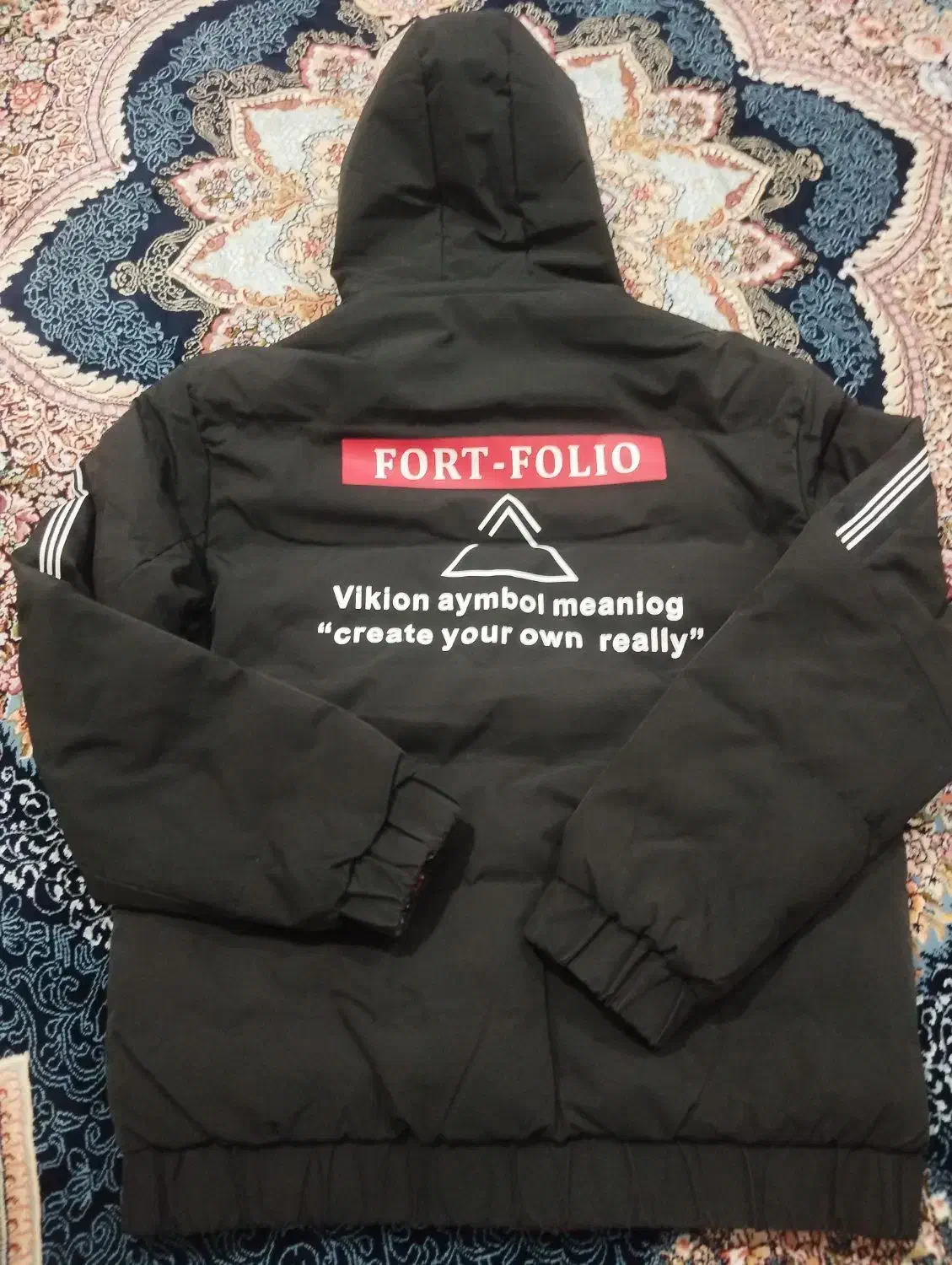 کاپشن|لباس|سنندج, |دیوار