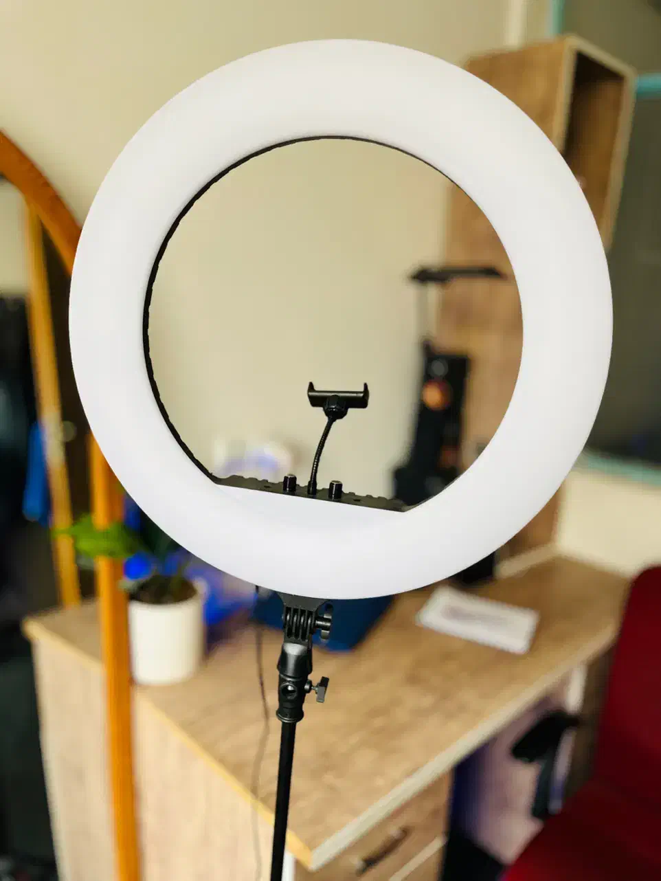 رینگ لایت|دوربین عکاسی و فیلم‌برداری|سبزوار, دانشگاه آزاد|دیوار