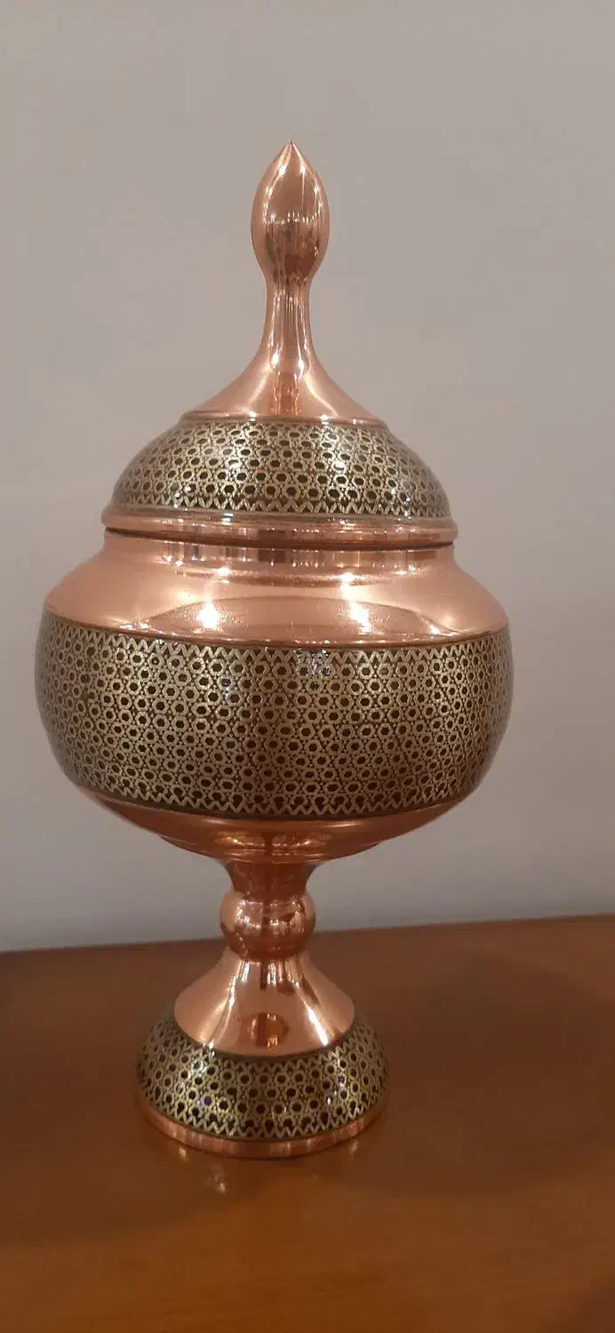 ظروف مس خاتم کاری|کلکسیون اشیاء عتیقه|هشتگرد, فاز ۱ مهستان|دیوار