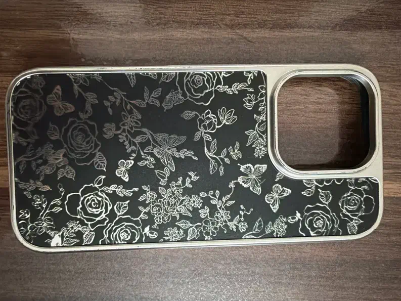 گارد ایفون ۱۶ پرو|لوازم جانبی موبایل و تبلت|اصفهان, رکن الدوله غربی|دیوار