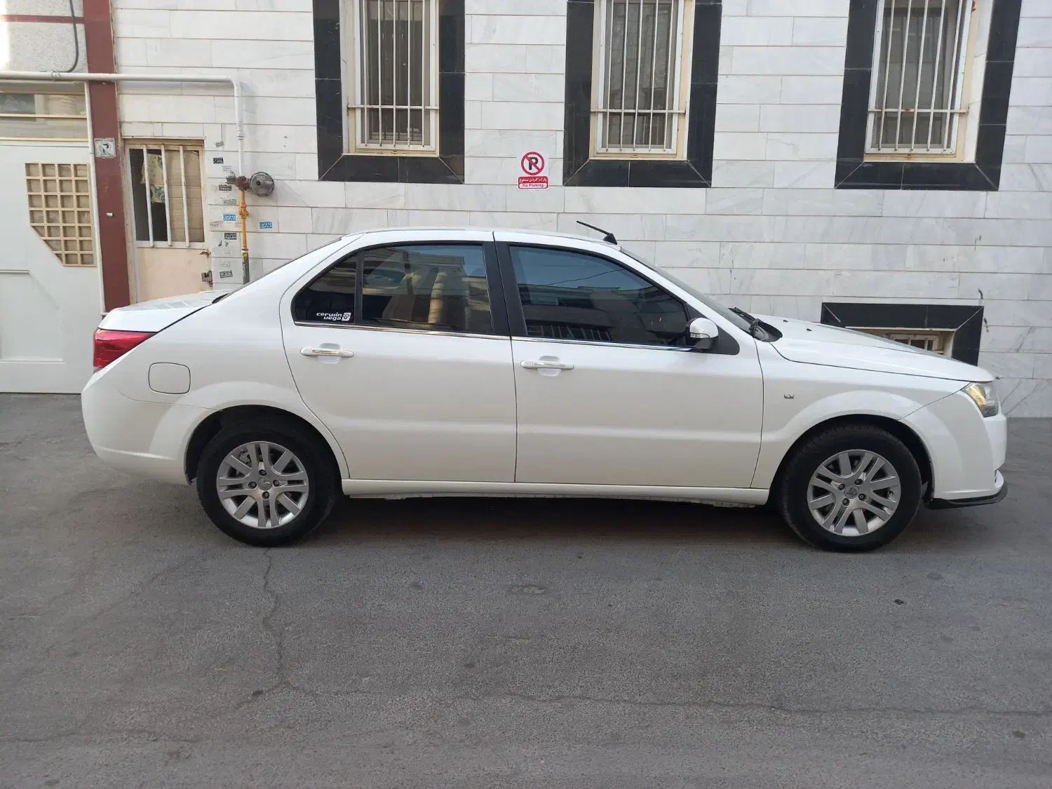 دنا ۹۵|خودرو سواری و وانت|اراک, |دیوار