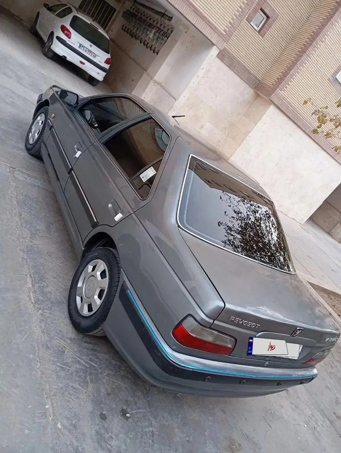 پژو پارس سال مدل ۹۲/۱۲|خودرو سواری و وانت|قم, پردیسان|دیوار