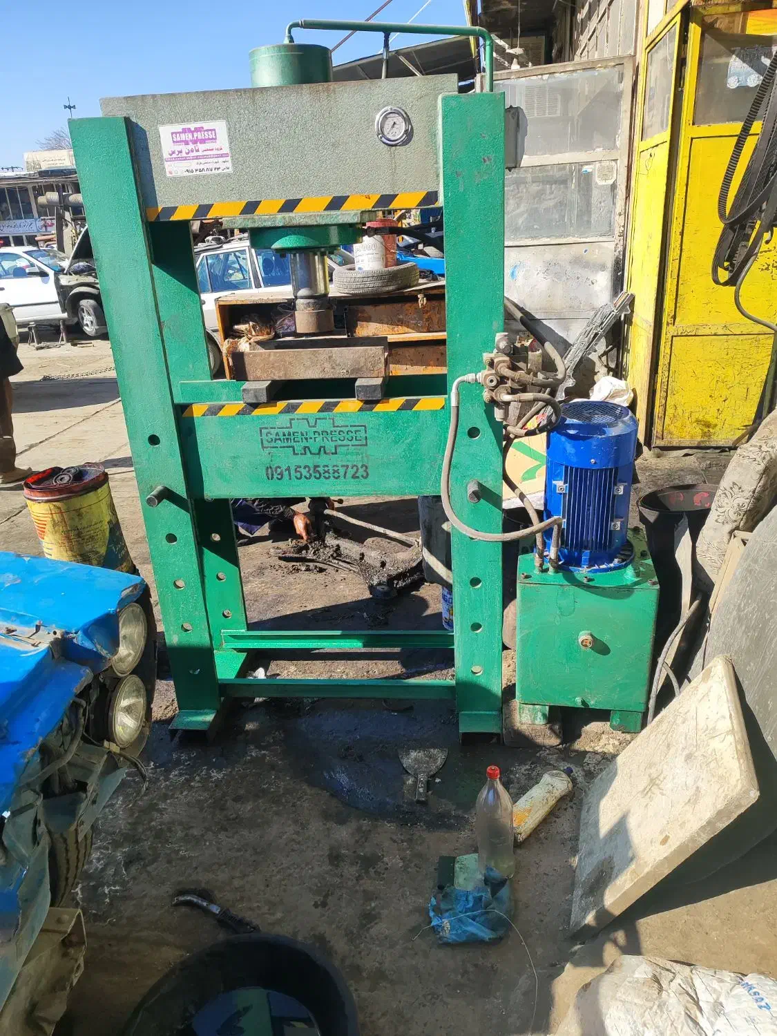 پرس120تن|ماشین‌آلات صنعتی|مشهد, کارمندان دوم|دیوار