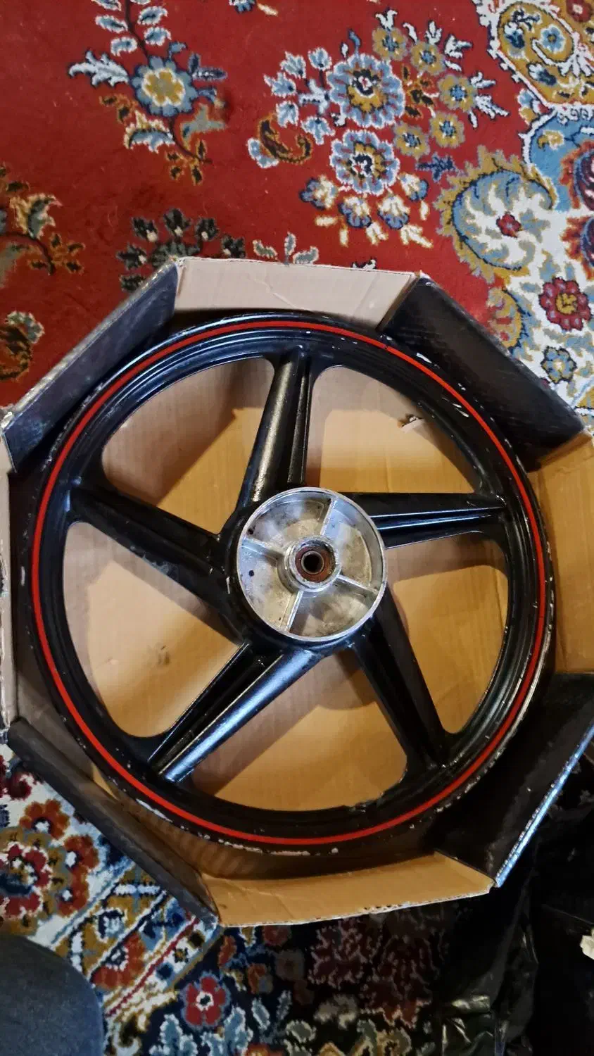 رینگ اسپرت پنج پر هوندا ۱۲۵/۲۰۰|موتورسیکلت|خرمآباد, |دیوار