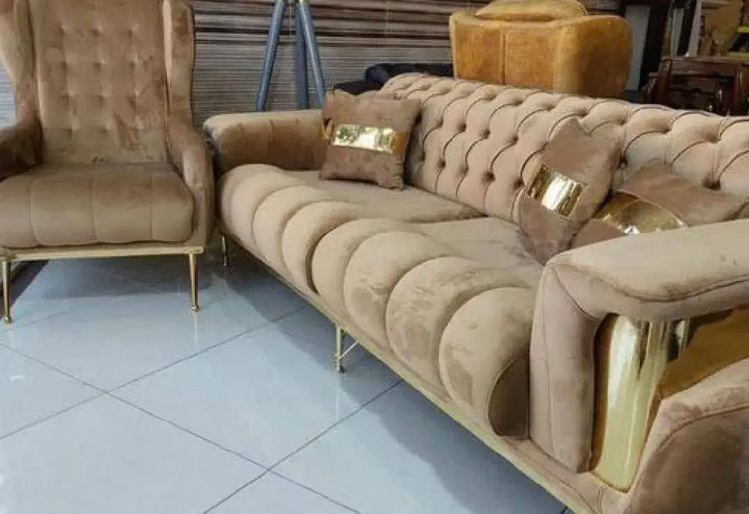 مبل نگین * * محل سابق هایپر روئین|مبلمان خانگی و میز عسلی|یاسوج, |دیوار