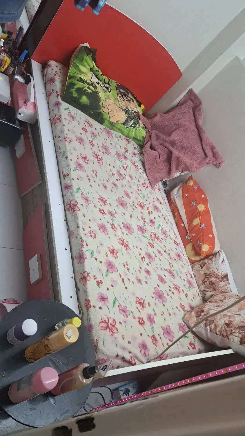 تختخواب تکنفره آینه میز آرایش|تخت و سرویس خواب|تهران, جیحون|دیوار