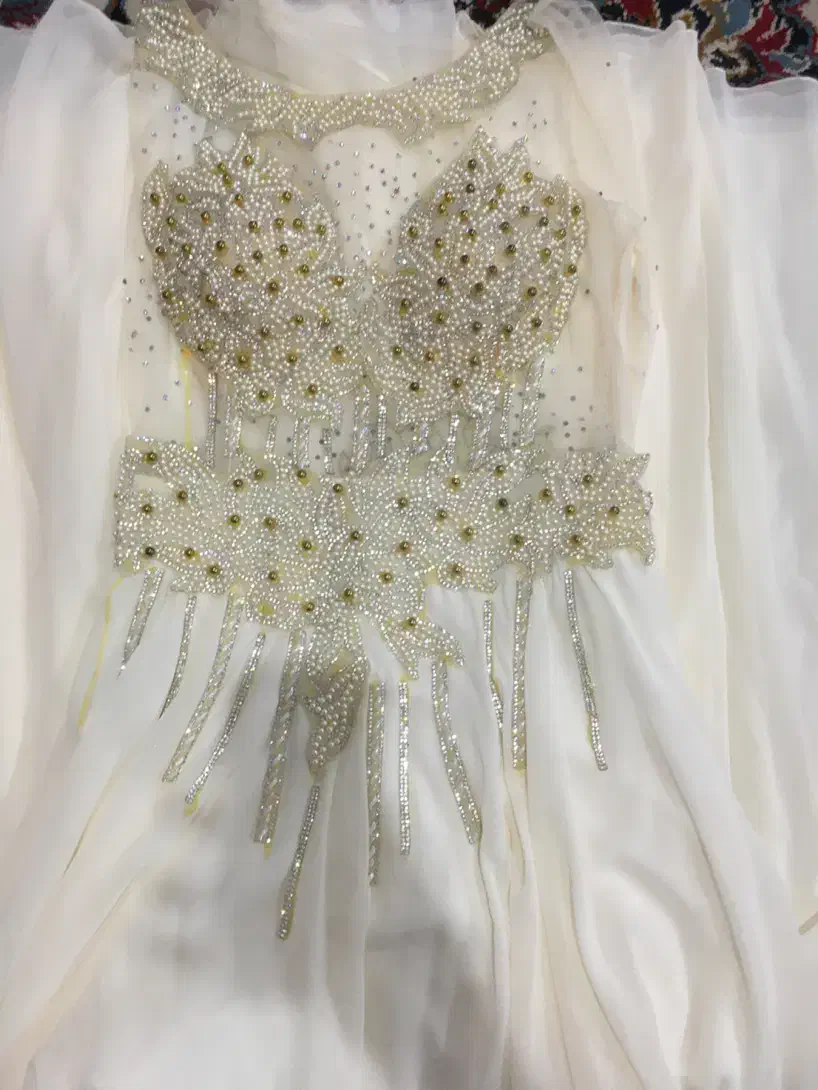 پیراهن مجلسی|لباس|گلستان (تهران), |دیوار