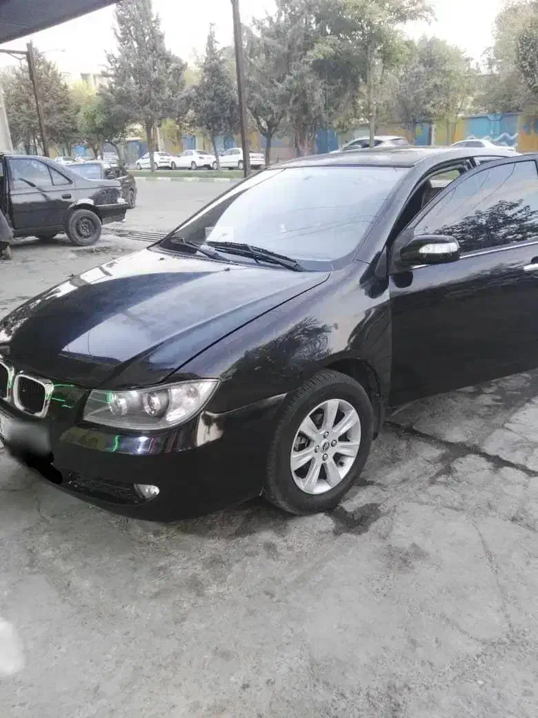 معاوضه با نیسان یا پژو تاکسی مدل بال|خودرو سواری و وانت|کرمانشاه, |دیوار