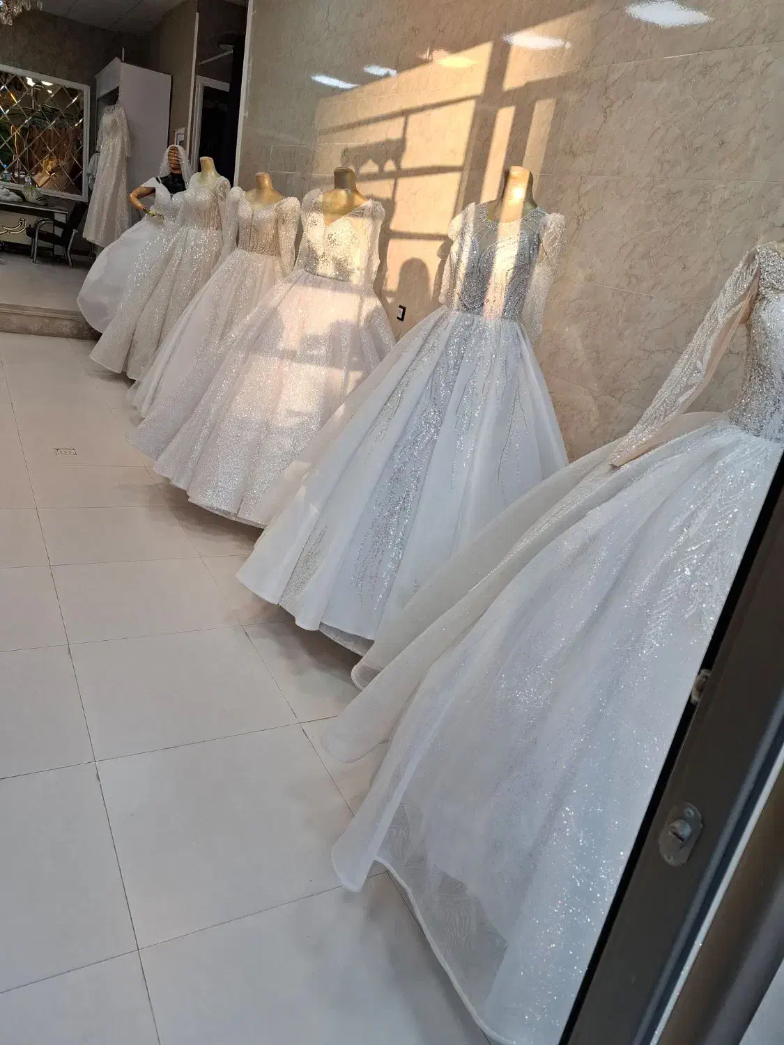 واگذاری کلی مزون لباس عروس درخلخال|لباس|تالش, هشتپر|دیوار