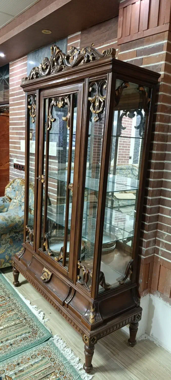 بوفه اصل چوب در حد نو کشودار پاین|بوفه، ویترین، کنسول|اردبیل, |دیوار