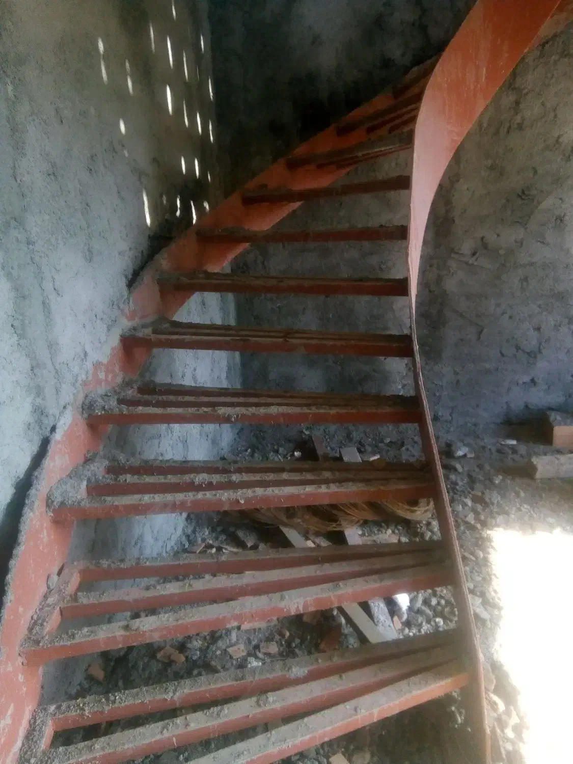 خدمات جوشکاری  انجام میدم|خدمات پیشه و مهارت|آمل, |دیوار