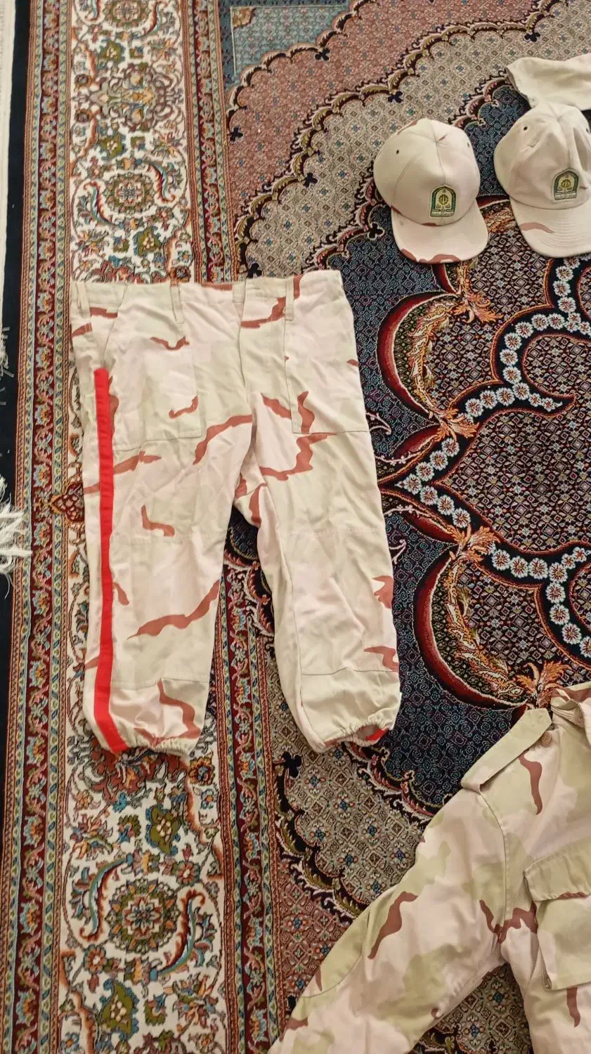 لباس نظامی مستعمل|لباس|بیرجند, |دیوار