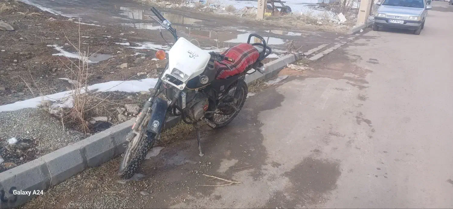 موتور سیکلت|موتورسیکلت|دیواندره, |دیوار