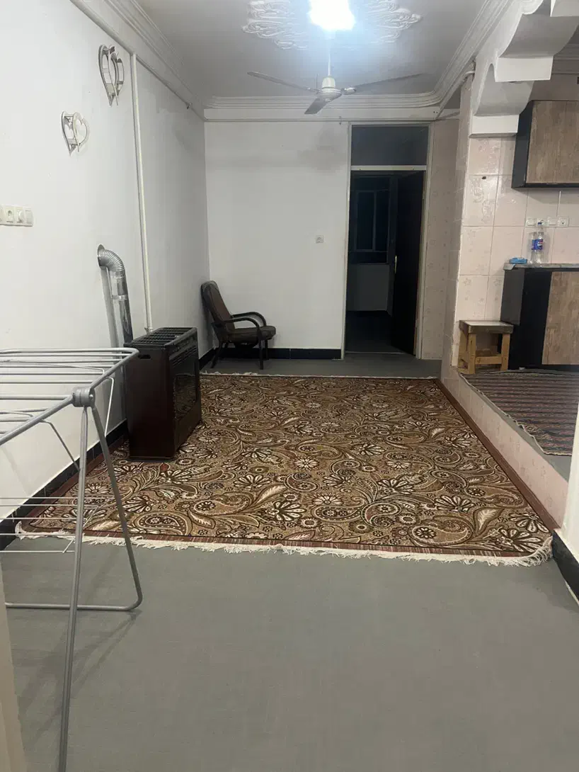 طبقه دوم دو خوابه|اجارهٔ کوتاهمدت آپارتمان و سوئیت|بندر گناوه, |دیوار