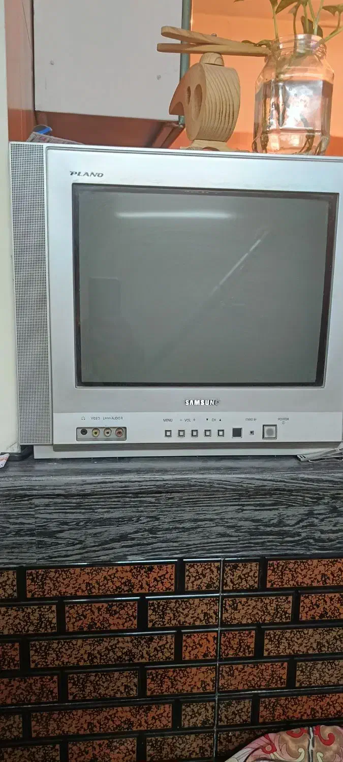 تلویزیون 14اینچ|تلویزیون و پروژکتور|ورامین, خیر آباد|دیوار