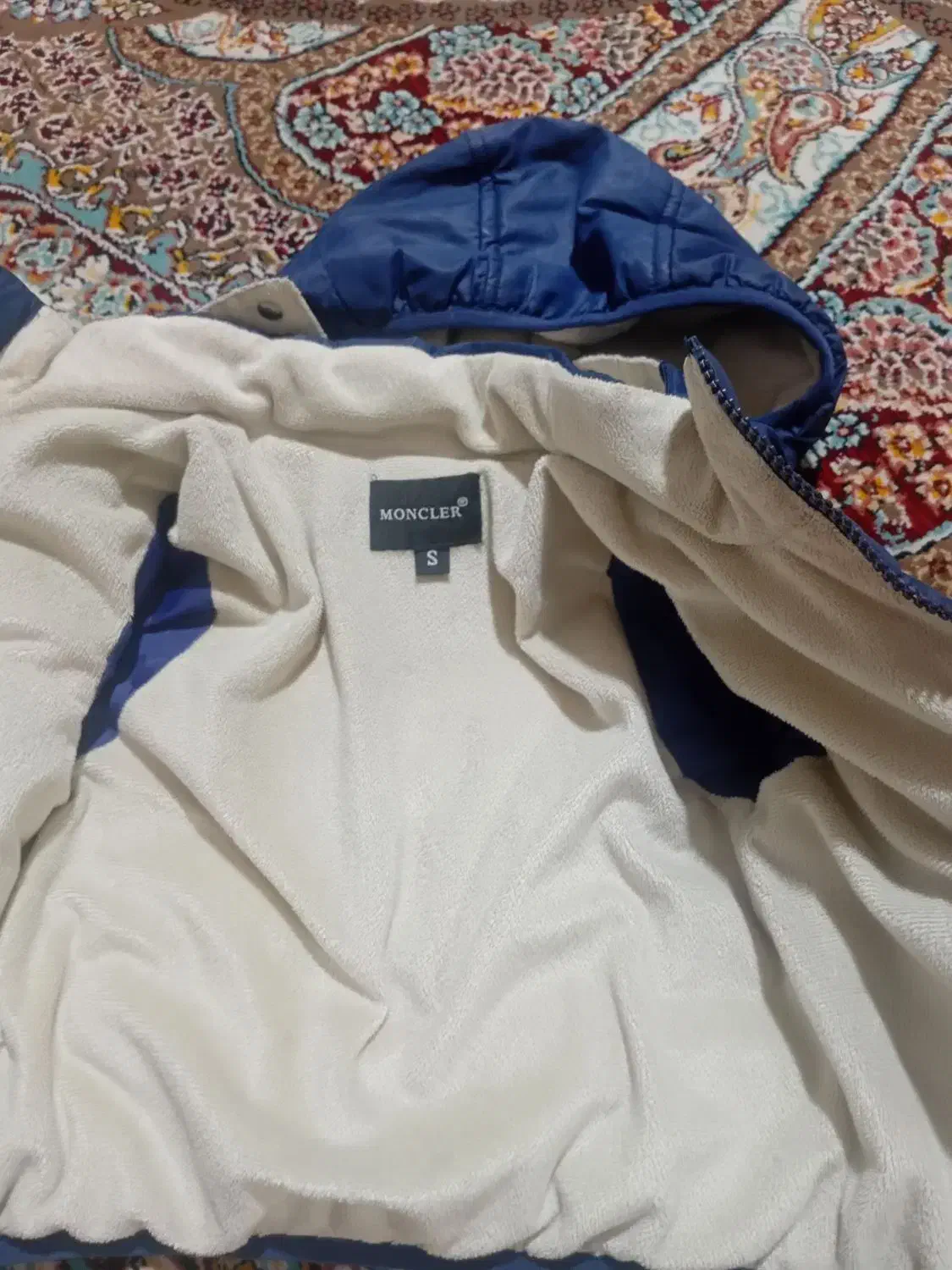 کاپشن بچگانه۲۵۰تومن|کفش و لباس بچه|رشت, پاره بیجار|دیوار