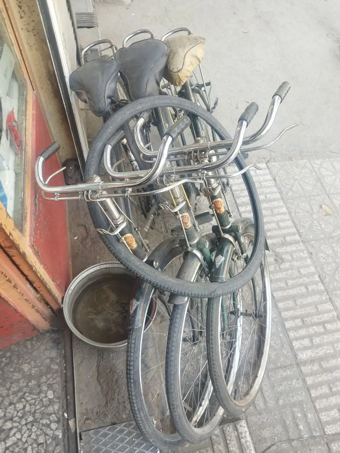 فروش فوری دوچرخه دست دوم و ضایعاتی|دوچرخه، اسکیت، اسکوتر|نجفآباد, هفده شهریور|دیوار