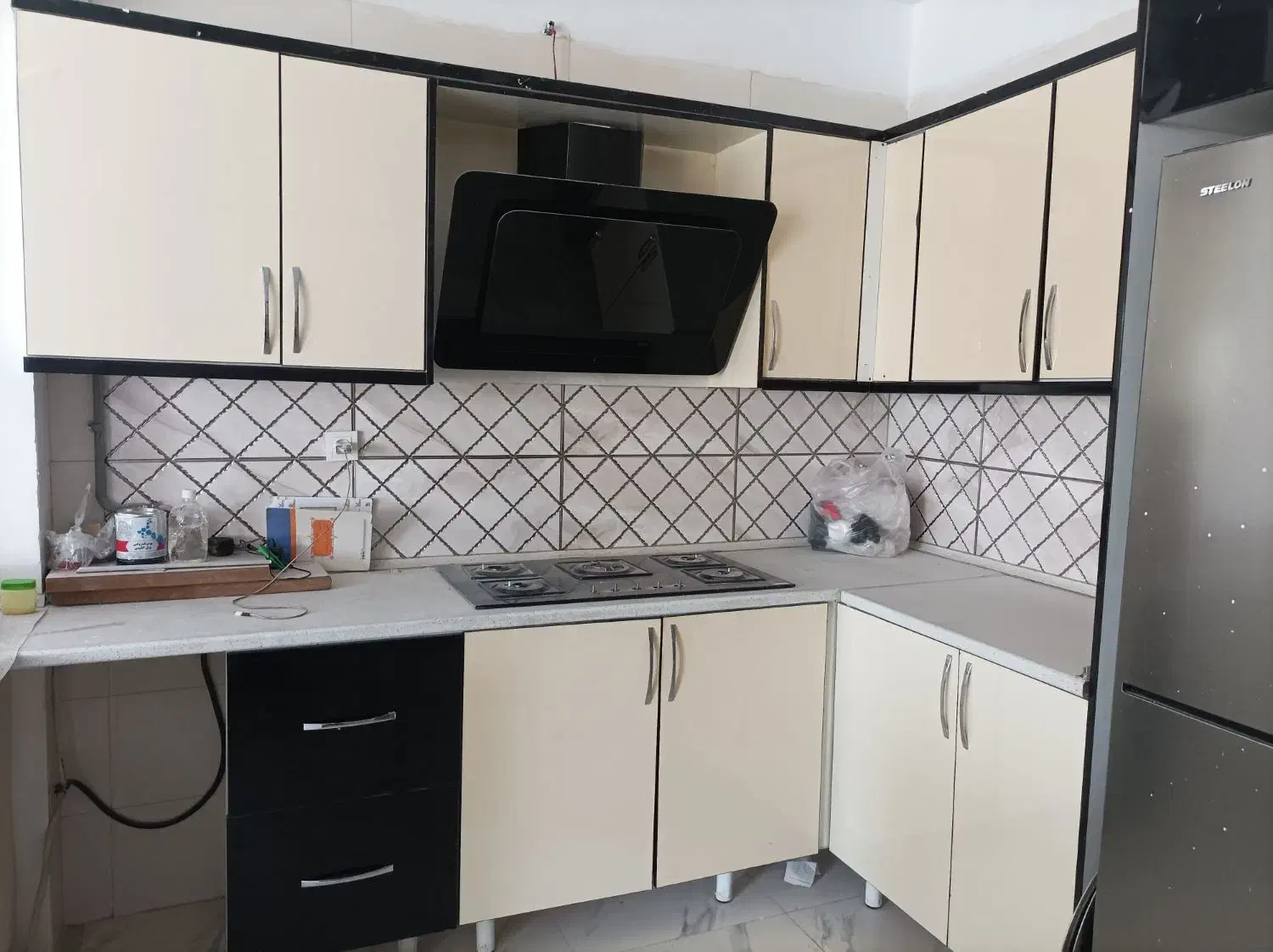 درب کابینت با صفحه وهود|آبچکان و نظمدهنده ظروف|شهریار, دهشاد بالا|دیوار