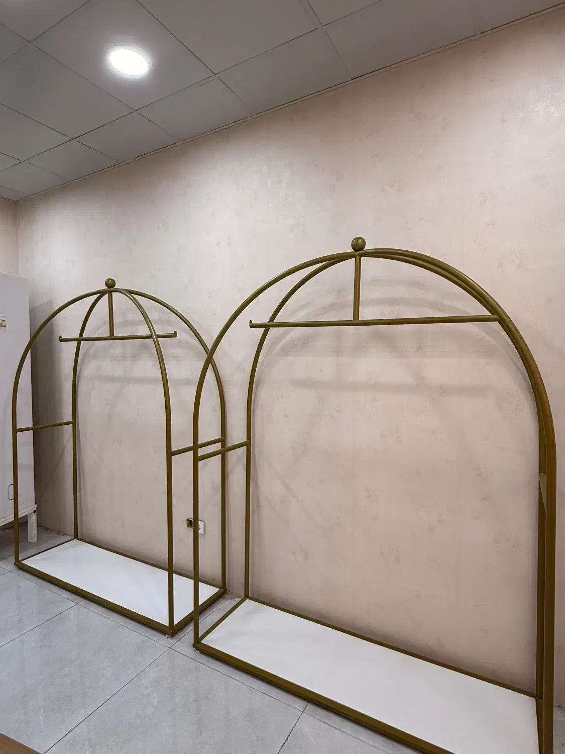 فروش رگال و دکور مزون قیمت توافقی|فروشگاه و مغازه|بندر گناوه, |دیوار