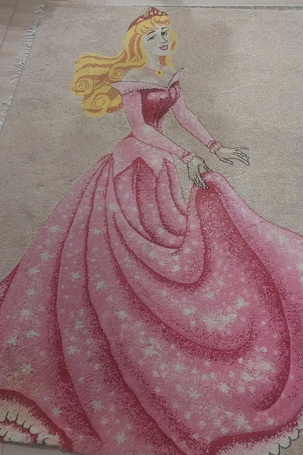 فرش اتاق بچه|فرش|مسجد سلیمان, |دیوار