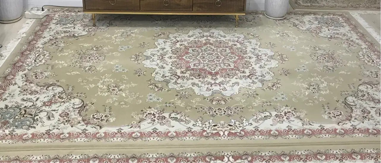 فرش کاملا در حد ۹|فرش|صومعه‌سرا, |دیوار